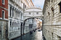 View of Bridge of Sighs in Venice, Italy Naklejkomania - zdjecie 1 - miniatura
