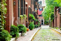 Boston picturesque cobblestone street in historic Beacon Hill. Most beautiful old street in Boston. Naklejkomania - zdjecie 1 - miniatura