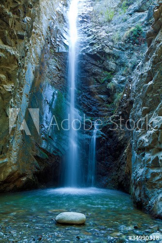 Chantara Waterfalls in Trodos mountains, Cyprus - zdjęcie 1