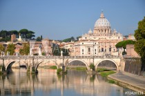 Malowniczy widok bazyliki św. Piotra nad Tybrem w Rzymie Naklejkomania - zdjecie 1 - miniatura