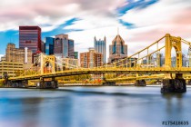 Rachel Carson Bridge (aka Ninth Street Bridge) spans Allegheny river in Pittsburgh, Pennsylvania Naklejkomania - zdjecie 1 - miniatura