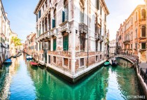 Romantic scene in Venice, Italy Naklejkomania - zdjecie 1 - miniatura