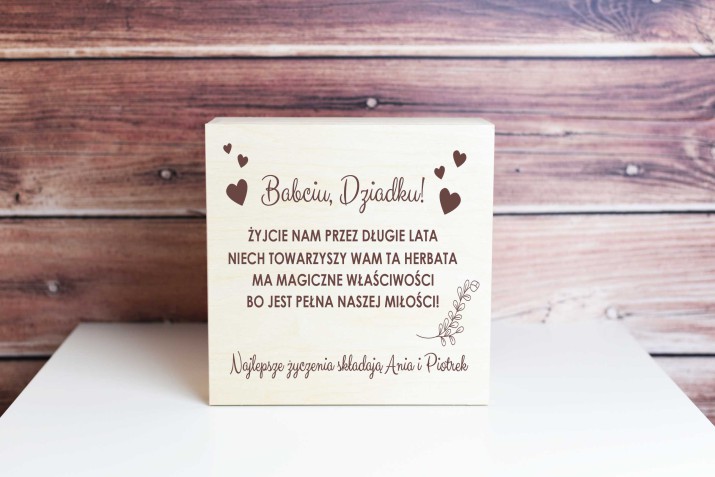 Skrzynka drewniana z grawerem na herbatę dla Babci, Dziadka, prezent na Dzień Babci i Dziadka 02 - zdjęcie 4
