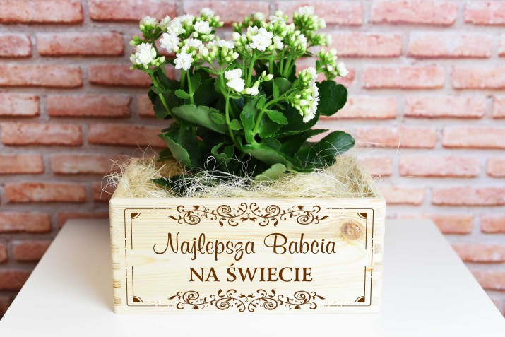 Skrzynka drewniana na kwiaty, prezent na Dzień Babci, 03 Naklejkomania - zdjecie 1