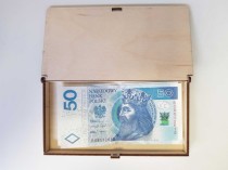 Skrzyneczka, z grawerem, pudełko drewniane na pieniądze, prezent I Komunia, A02 Naklejkomania - zdjecie 3 - miniatura