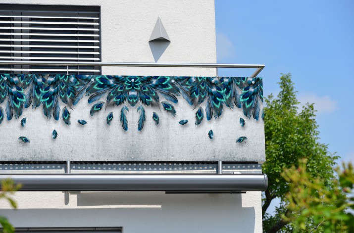 Osłona ozdobna baner na balkon lśniące pióra 67284