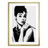 Plakat na ścianę  Audrey Hepburn - czarno-biały portret szykownej kobiety 91027 Naklejkomania - zdjecie 5 - miniatura