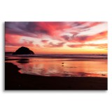 Obraz do salonu Czerwone niebo - pejzaż z zachodem słońca nad morzem i plażą 92117 Naklejkomania - zdjecie 1 - miniatura
