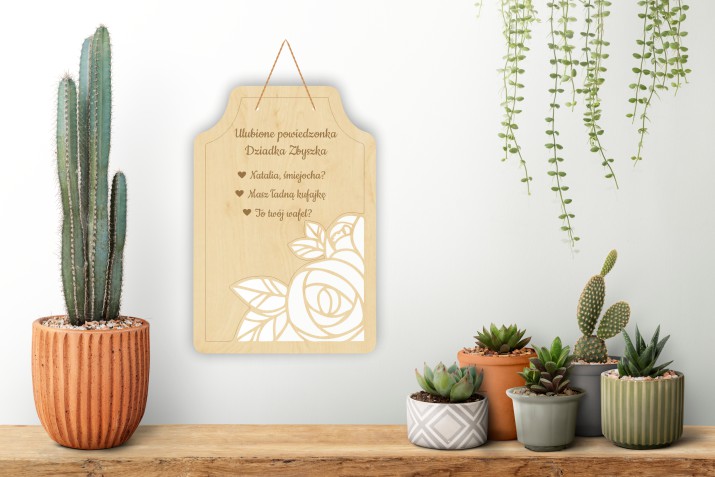 Zabawna, drewniana zawieszka z personalizowanym grawerunkiem i różami - ulubione powiedzonka dziadka 81220 - zdjęcie 2