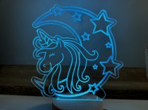 Lampka zmieniająca kolor z jednorożcem, księżycem i gwiazdkami - prezent dla dziecka na urodziny, święta, dzień dziecka 26017 Naklejkomania - zdjecie 1 - miniatura