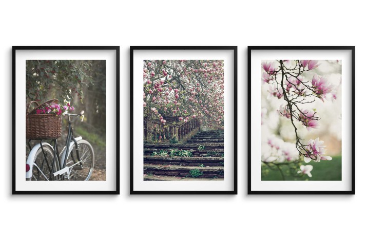 Trzy wiosenne plakaty - Różowe kwiaty wśród zieleni 23206