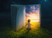 Fototapeta Mała dziewczynka i otwarta książka 81409 Naklejkomania - zdjecie 2 - miniatura