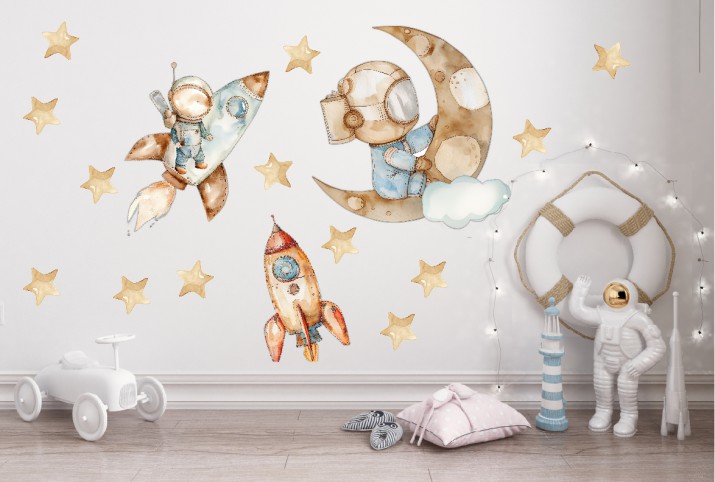 Dziecięce Naklejki na ścianę- Astronauta, rakieta i księżyc | Delikatne akwarele w beżu i błękicie | Subtelna, pastelowa dekoracja dla chłopca T42061