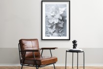 Minimalistyczny Plakat 3D- Artystyczny Portret Kobiety wśród motyli | Biały Obraz do eleganckiego wnętrza 82010 Naklejkomania - zdjecie 2 - miniatura