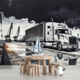 Ciężarówka w Porcie – Fototapeta Młodzieżowa | Tir i Dźwigi | Ozdoba Ścienna do Pokoju Nastolatka 82076 Naklejkomania - zdjecie 1 - miniatura