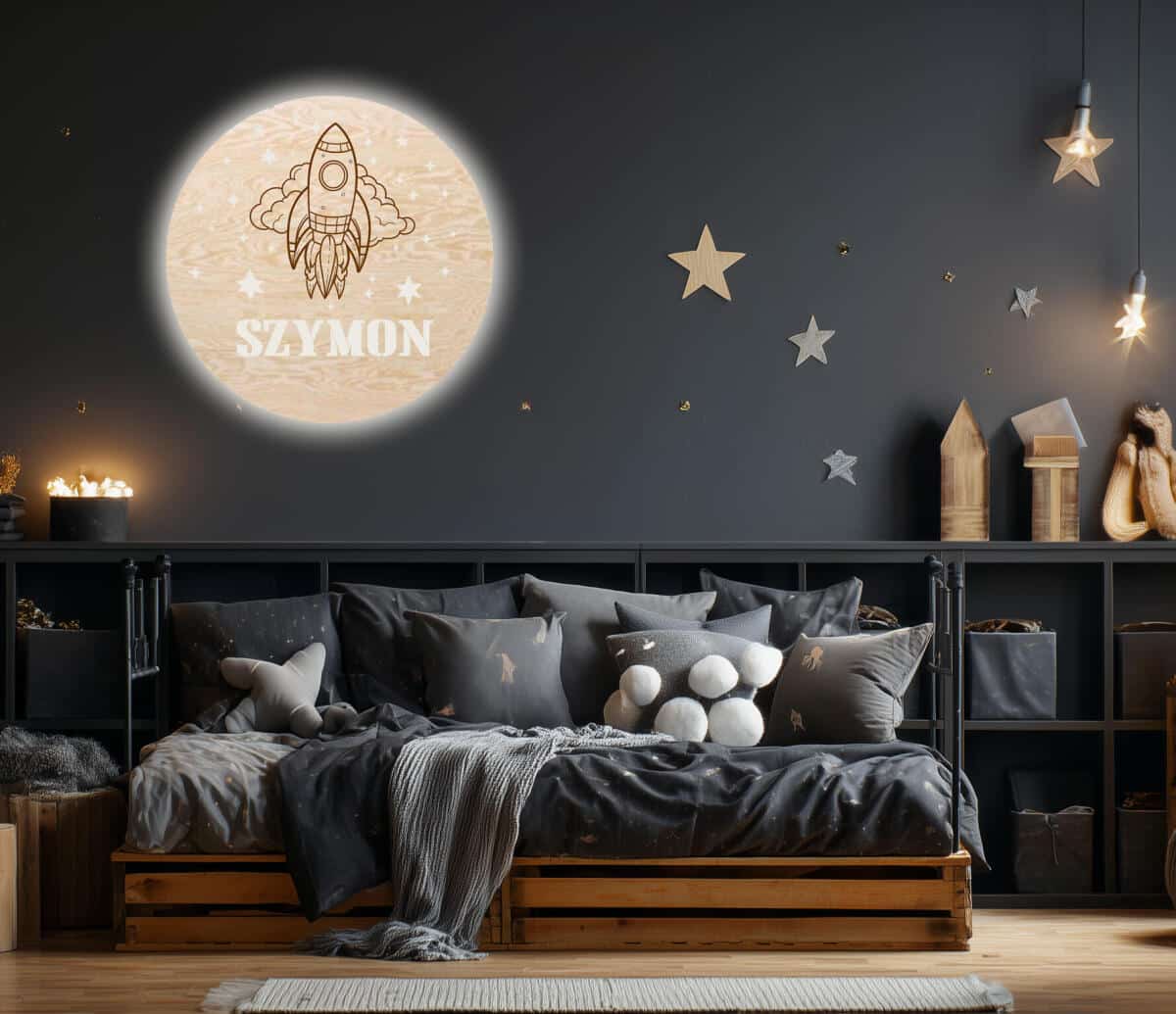Drewniana Lampka LED Rakieta | Lampka z Imieniem dla Dziecka | Oświetlenie Nocne do Pokoju Malucha 82280 - zdjęcie 4