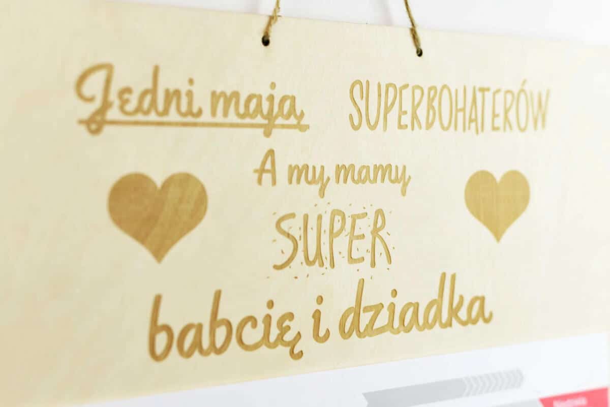 Drewniana, grawerowana zawieszka z kalendarzem, prezent Dzień Babci, Dzień Dziadka duża 65600 - zdjęcie 2