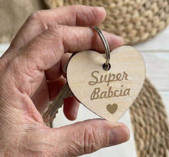 Upominek na Dzień babci drewniane breloki 42765 - zdjęcie 3