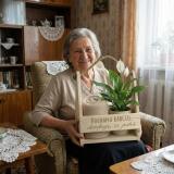 Skrzynka na Kwiaty, Kosz Prezentowy dla Babci- Kochana Babciu | Dzień Babci 01 - miniaturka 2