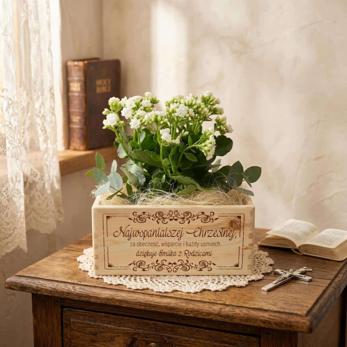 Skrzynka drewniana na kwiaty, Chrzest, Komunia, podziękowanie dla Chrzestnej  02 - zdjęcie 3