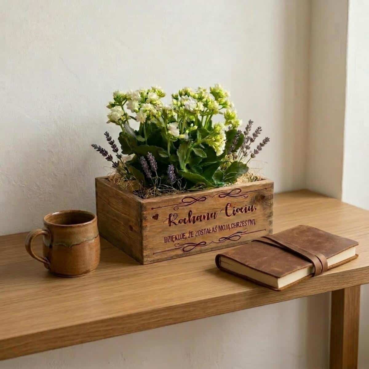 Skrzynka drewniana na kwiaty, Chrzest, Komunia, podziękowanie dla Chrzestnej  03 - zdjęcie 4