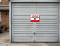 Tabliczka ostrzegawcza- UWAGA! Wyjazd z garażu - Nie zastawiać 82408 - miniaturka 2