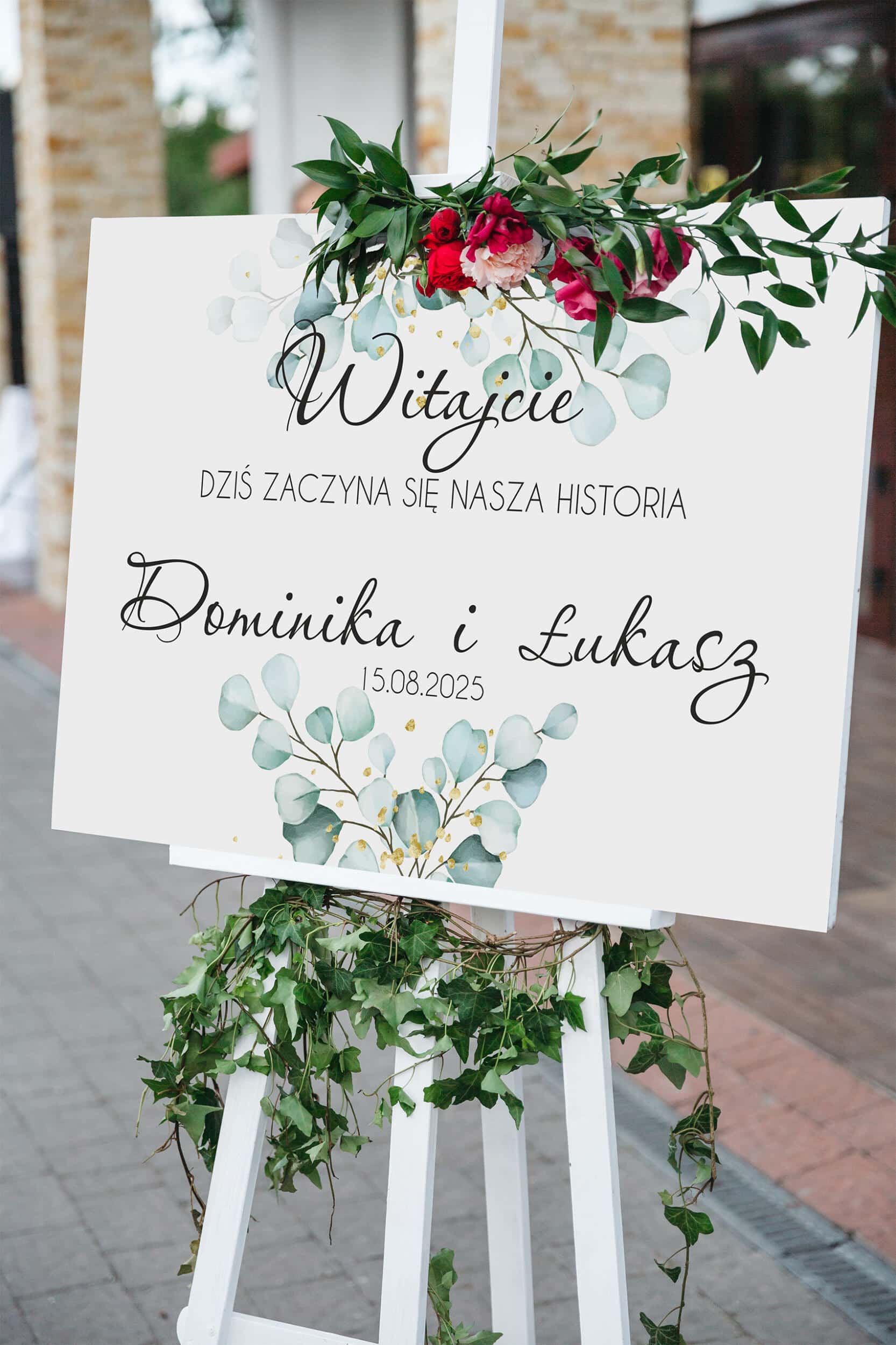 Jak zbudować spójny styl wesela od zaproszenia po dekoracje sali?