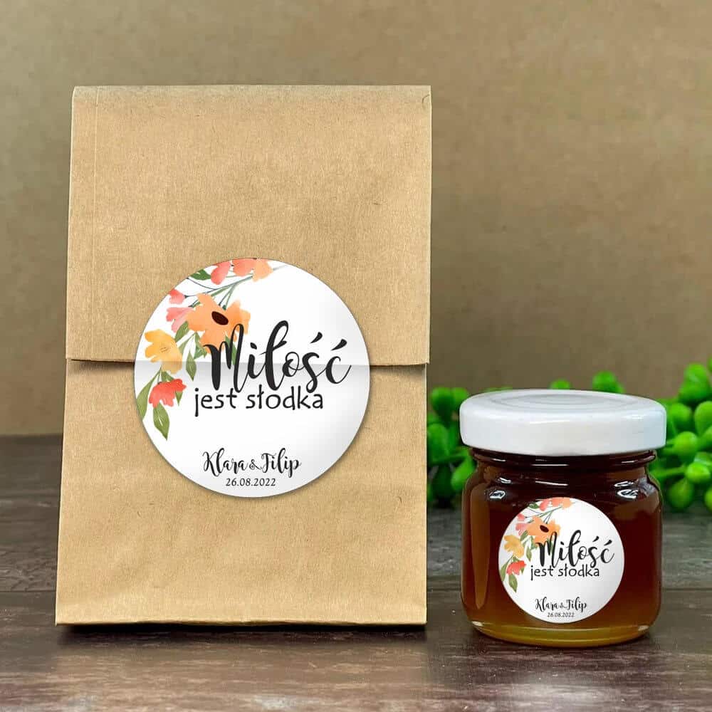 Detale, które tworzą klimat ślubu. Na co naprawdę zwracają uwagę goście?